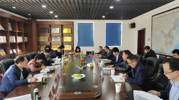 淮南市經(jīng)信局召開安徽省第八屆工業(yè)設(shè)計大賽“東辰泰隆杯”專項賽座談會