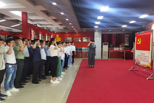 淮南市潘集區(qū)夾溝鎮(zhèn)：開設(shè)“三個課堂”，扎實開展黨員教育培訓工作