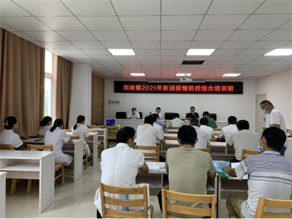 淮南市壽縣劉崗鎮(zhèn)衛(wèi)生院開(kāi)展新冠防控綜合知識(shí)再培訓(xùn)