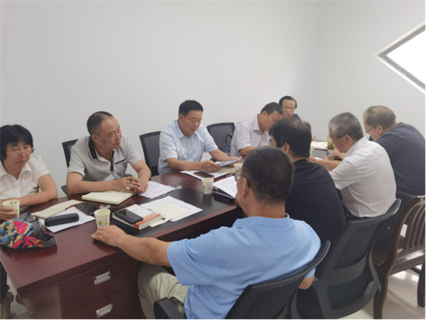淮南市林業(yè)局黨組書記魯金杰列席黨支部聯(lián)系點(diǎn)組織生活會(huì)