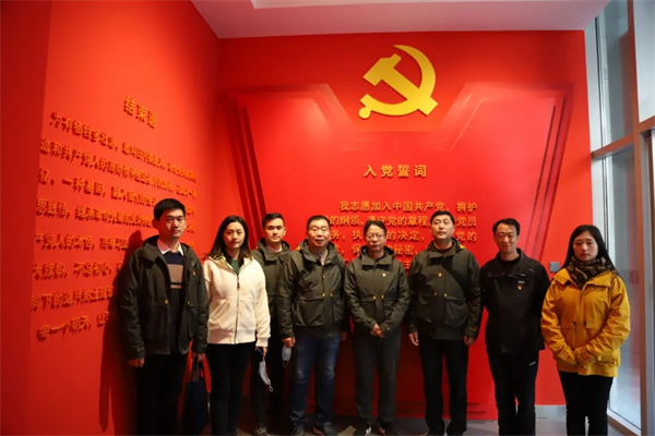 淮南市直機(jī)關(guān)工委開展主題黨日活動