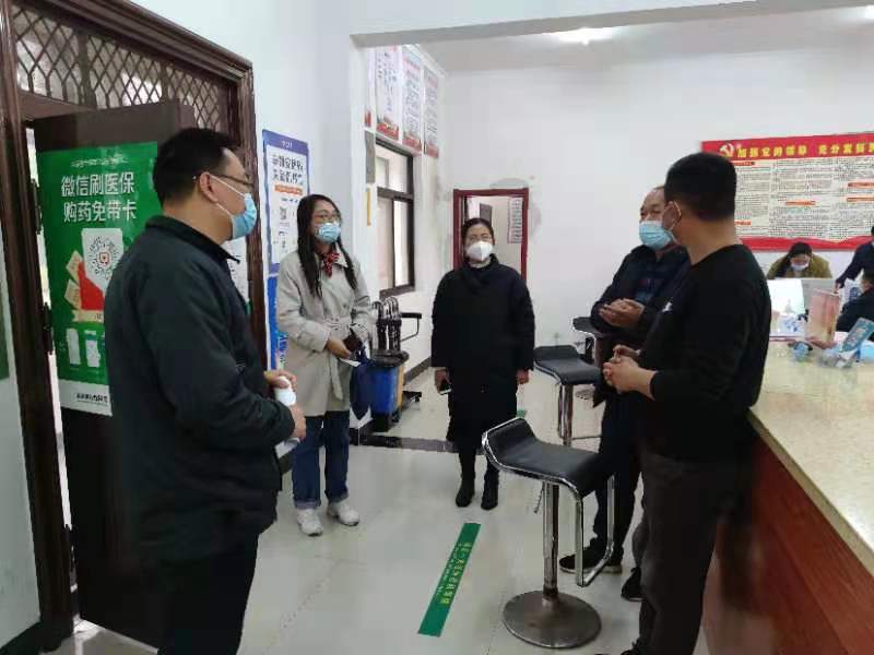 淮南市審計局黨組成員、副局長尹伊帶隊開展疫情防控督查