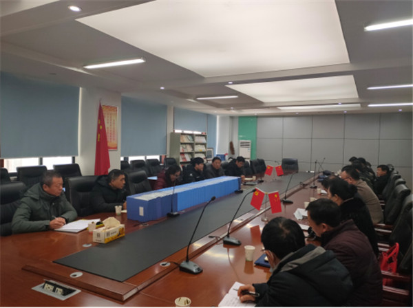 毛集實(shí)驗(yàn)區(qū)教育局黨委組織基層黨支部書記 赴淮南第二十四中學(xué)、淮師附小參觀學(xué)習(xí)黨建工作